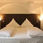 Mo By Wmm Hotel 2*