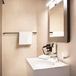 Mo By Wmm Hotel
